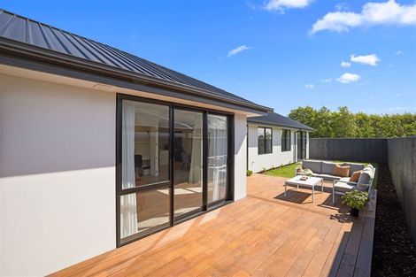 Photo of property in 35 Whitburn Avenue, Halswell, Christchurch, 8025