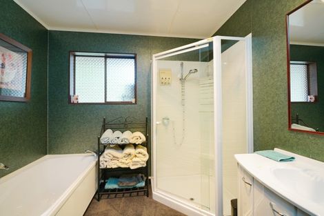 Photo of property in 29 Awarua Road, Otatara, Invercargill, 9879