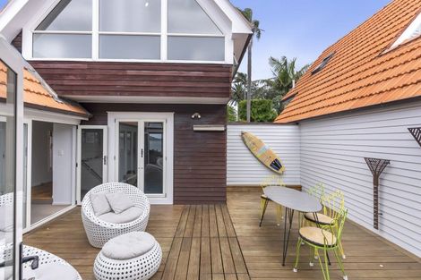 Photo of property in 69c Princes Street, Northcote Point, Auckland, 0627