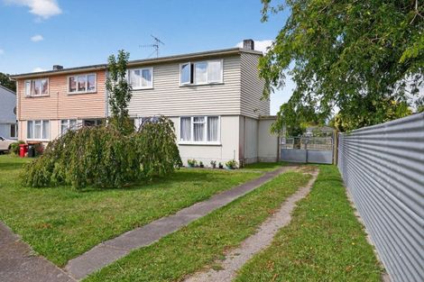 Photo of property in 4 Renfrew Place, Highbury, Palmerston North, 4412