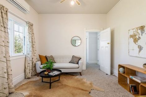 Photo of property in 2/6 Geddes Terrace, Avondale, Auckland, 1026