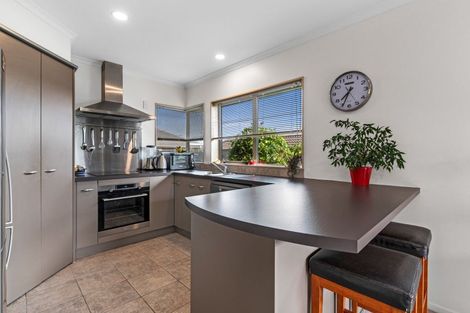 Photo of property in 16a Basley Road, Owhata, Rotorua, 3010