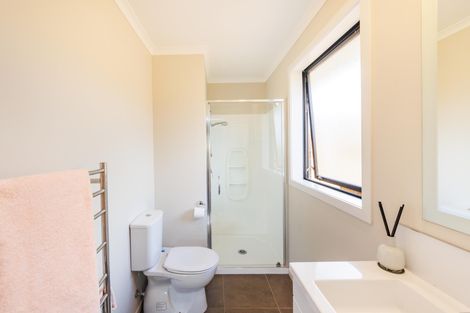 Photo of property in 28 Heretaunga Street, Palmerston North, 4414