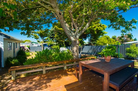 Photo of property in 1 Toru Street, Makaraka, Gisborne, 4010