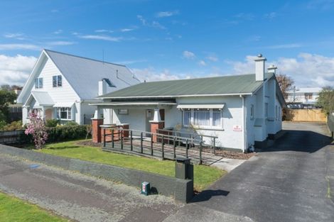 Photo of property in 42 Dahlia Street, Palmerston North, 4410