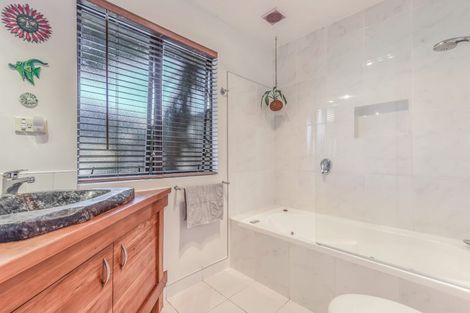 Photo of property in 4 Saxon Street, Motueka, 7120