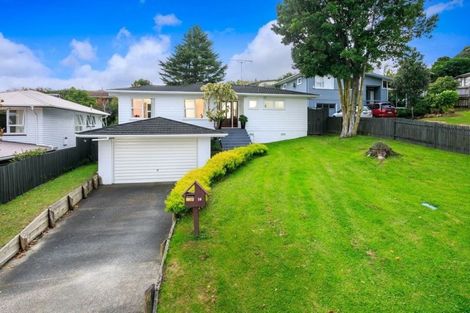 Photo of property in 18 Bentley Avenue, Glenfield, Auckland, 0629