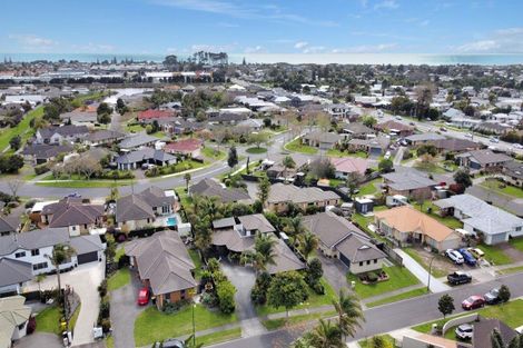 Photo of property in 26 Carlsberg Place, Papamoa Beach, Papamoa, 3118