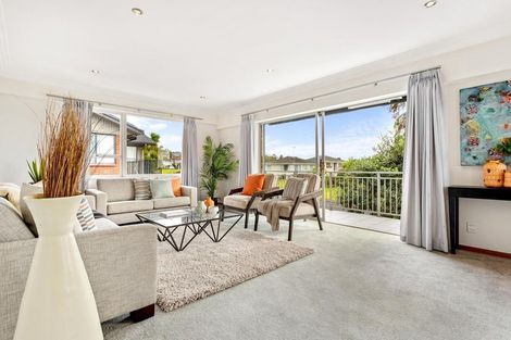 Photo of property in 11 Jenelin Road, Glendene, Auckland, 0602