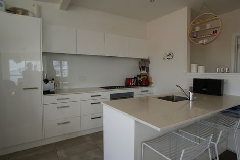 Photo of property in 33 Fairlands Avenue, Waterview, Auckland, 1026