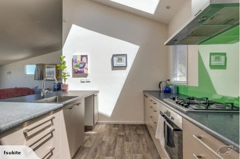 Photo of property in 27 View Road, Houghton Bay, Wellington, 6023