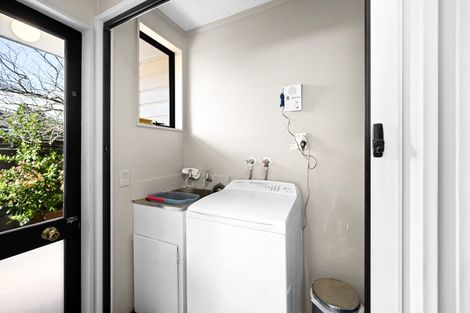 Photo of property in 11 Masons Avenue, Hamilton East, Hamilton, 3216