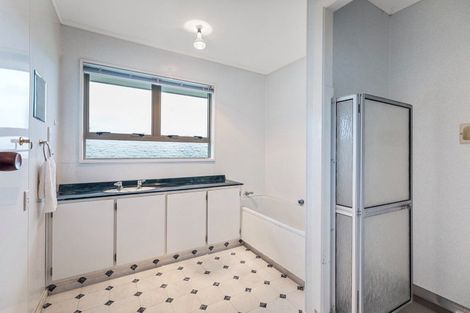 Photo of property in 70 Maungawhare Place, Otumoetai, Tauranga, 3110