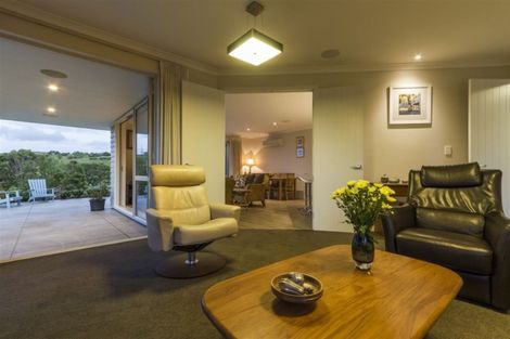 Photo of property in 256 Bawden Road, Dairy Flat, Albany, 0792