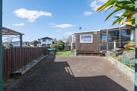 Photo of property in 32 Browning Crescent, Owhata, Rotorua, 3010