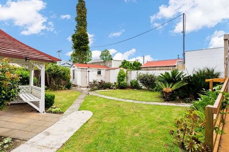 Photo of property in 8 Wairere Avenue, Kensington, Whangarei, 0112