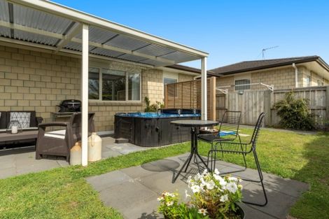 Photo of property in 4 Harmens Way, Greerton, Tauranga, 3112