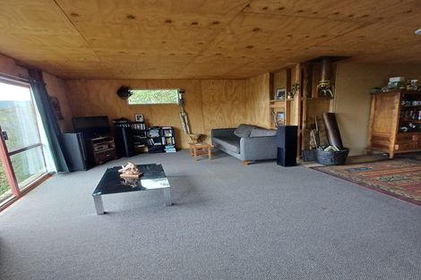 Photo of property in 7116 Kenepuru Road, Raetihi, Picton, 7282