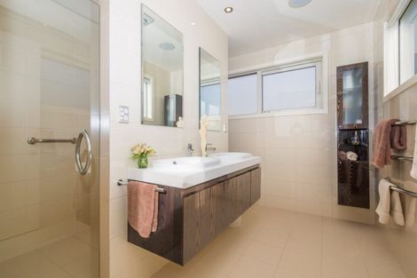 Photo of property in 22 Old Station Avenue, Wanaka, 9305