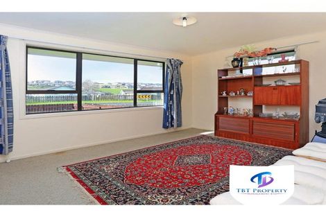 Photo of property in 43 Dominion Road, Papakura, 2110