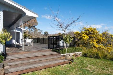 Photo of property in 1 Awarua Crescent, Havelock North, 4130