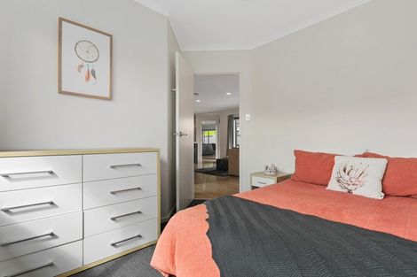 Photo of property in 6 Stableford Drive, Pyes Pa, Tauranga, 3112