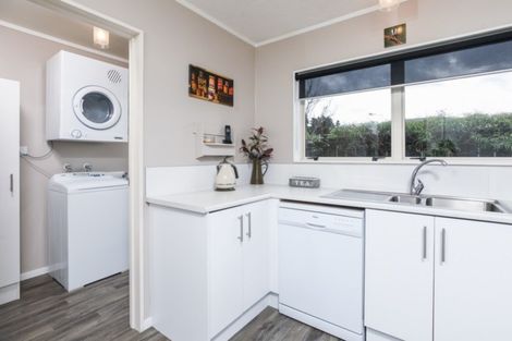 Photo of property in 10 Hastings Place, Hamilton Lake, Hamilton, 3204