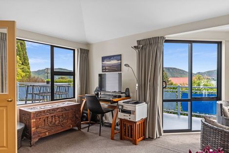 Photo of property in 32 Waipapa Avenue, Diamond Harbour, 8972