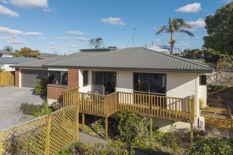 Photo of property in 17b Hilltop Road, Parkvale, Tauranga, 3112