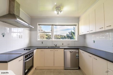 Photo of property in 23 Glen Alton Avenue, Paparangi, Wellington, 6037
