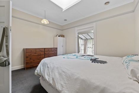 Photo of property in 241 High Street, Eltham, 4322