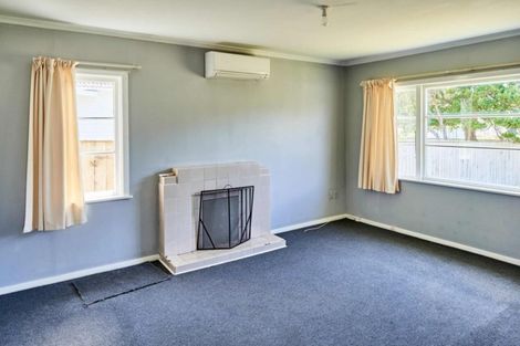 Photo of property in 39 Westminster Road, Wainuiomata, Lower Hutt, 5014