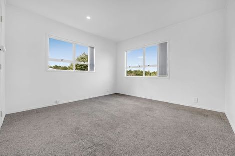 Photo of property in 44 Eugenia Rise, Totara Heights, Auckland, 2105