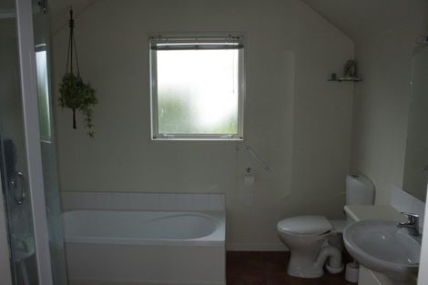 Photo of property in 17a Lothian Street, Ilam, Christchurch, 8041