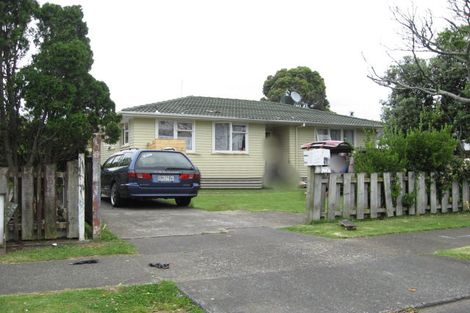 Photo of property in 35 Corsair Crescent, Mangere, Auckland, 2022