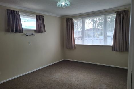 Photo of property in 15 Charles Street, Clouston Park, Upper Hutt, 5018