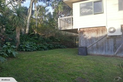 Photo of property in 12a Seaton Road, Murrays Bay, Auckland, 0630