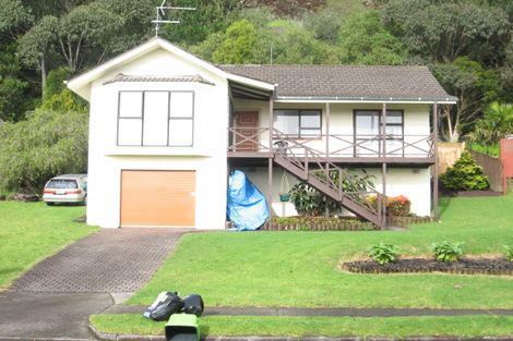 Photo of property in 50 Glennandrew Drive, Half Moon Bay, Auckland, 2012