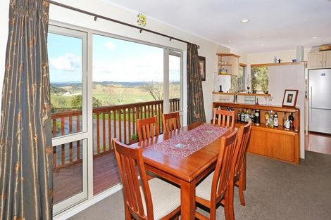 Photo of property in 35 Trigg Road, Huapai, Kumeu, 0810