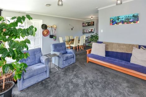 Photo of property in 1/29 Laing Crescent, Heathcote Valley, Christchurch, 8022