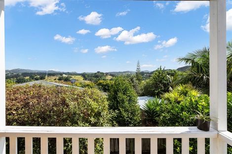 Photo of property in 37 Clotworthy Crescent, Onerahi, Whangarei, 0110
