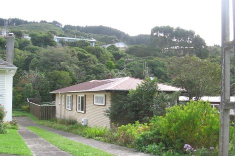 Photo of property in 62 Chester Road, Tawa, Wellington, 5028