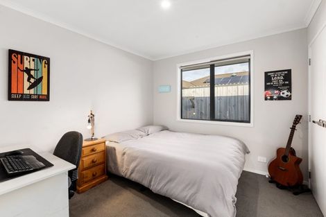 Photo of property in 15 Ian Place, Waihi Beach, 3611