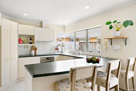 Photo of property in 3 Sheldon Place, Burswood, Auckland, 2013