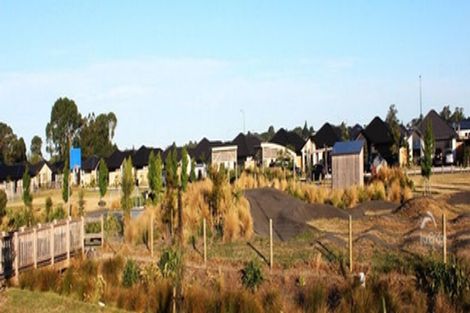 Photo of property in 21 Weaver Street, Woodend, 7691