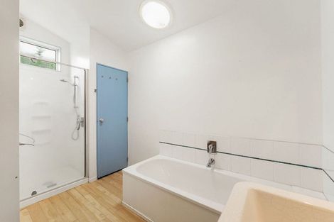 Photo of property in 49b Percy Road, Papamoa Beach, Papamoa, 3118