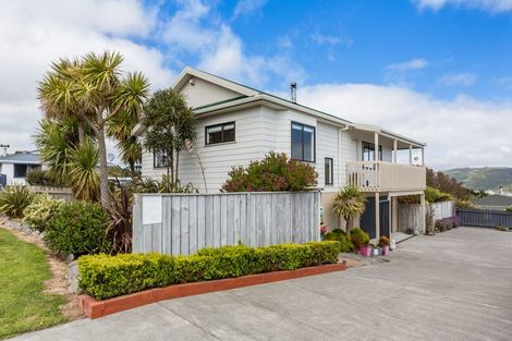 Photo of property in 35 Doncaster Terrace, Ascot Park, Porirua, 5024