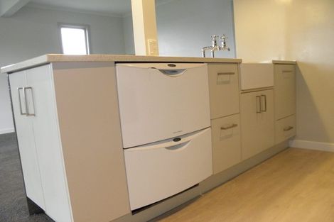 Photo of property in 35 Mary Street, Winton, 9720