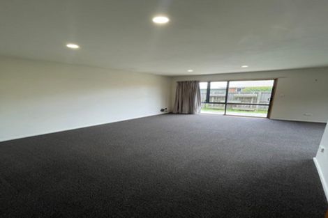 Photo of property in 2 Kydd Lane, Hornby, Christchurch, 8042