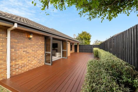 Photo of property in 14 Amoka Crescent, Parklands, Christchurch, 8083